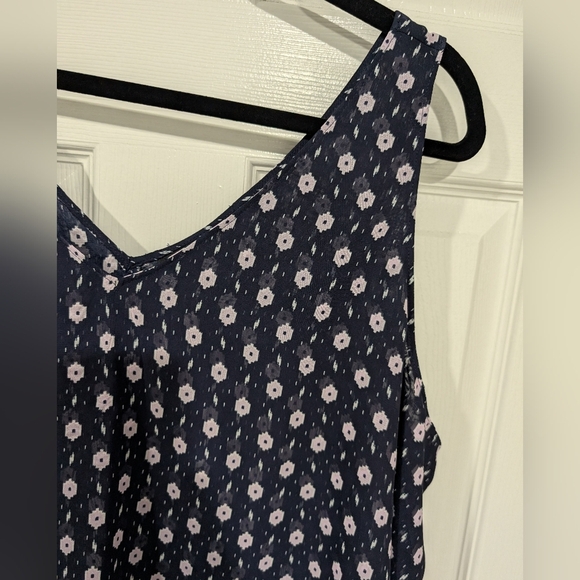 Lane Bryant Navy & Purple Geo Swing Double-Layer Chiffon Tank in Size 20 - Picture 5 of 10